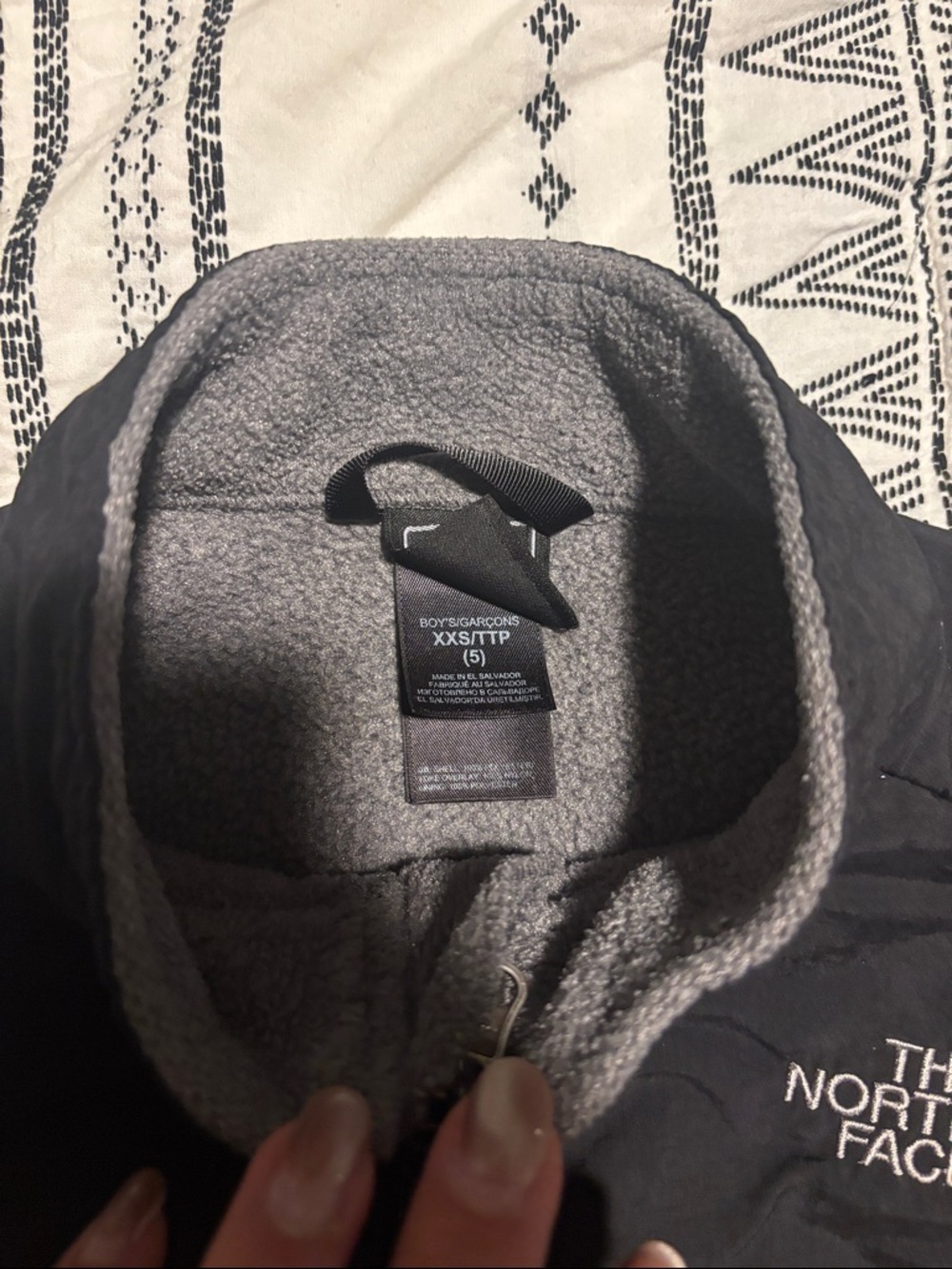 The North Face Black and Gray Mixed-Material Fleece - Picture 2 of 2